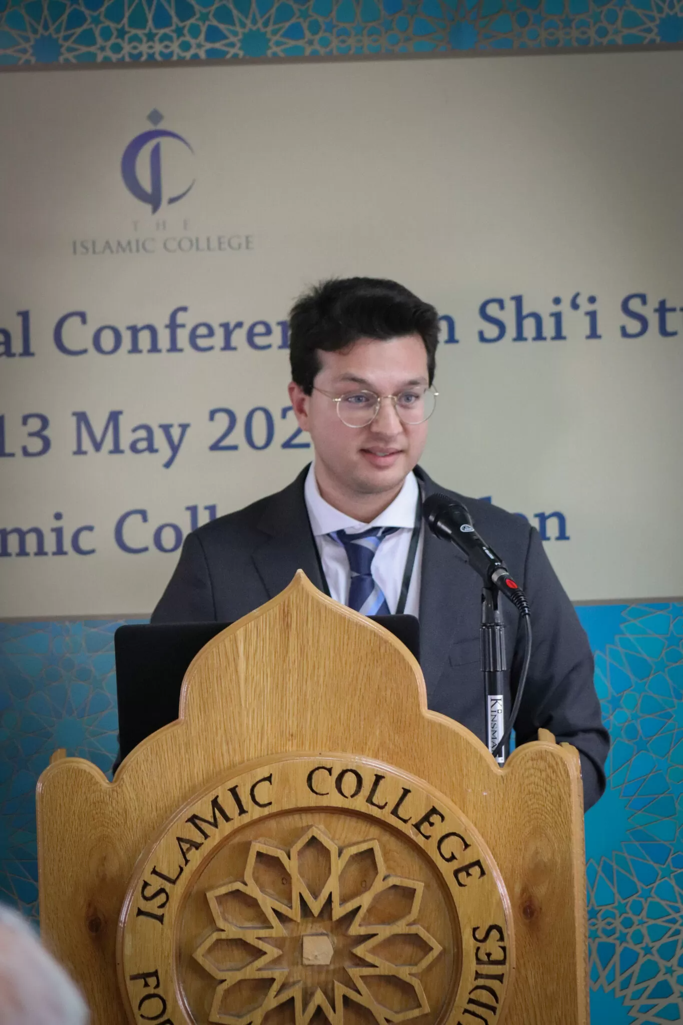 568889D2-9052-4E04-9B06-97B843F736B4-1365x2048